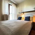 Superior Pulawska, 4 Rooms, 3 Bedrooms, Metro! Recepcion24h! アパート