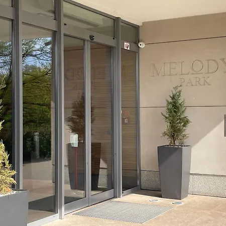 شقة Superior Pulawska, 4 Rooms, 3 Bedrooms, Metro! Recepcion24h! وارسو