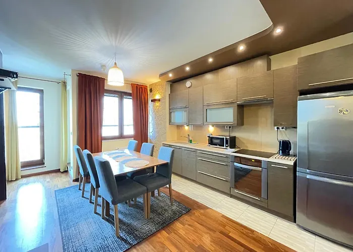 Superior Pulawska, 4 Rooms, 3 Bedrooms, Metro! Recepcion24h! דירה ורשה