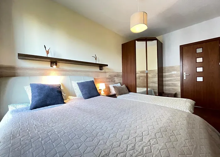 Superior Pulawska, 4 Rooms, 3 Bedrooms, Metro! Recepcion24h! דירה ורשה