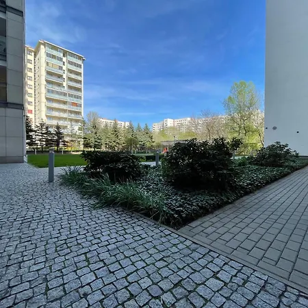 Lägenhet Superior Pulawska, 4 Rooms, 3 Bedrooms, Metro! Recepcion24h!