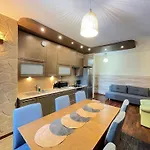Superior Pulawska, 4 Rooms, 3 Bedrooms, Metro! Recepcion24h! Apartment